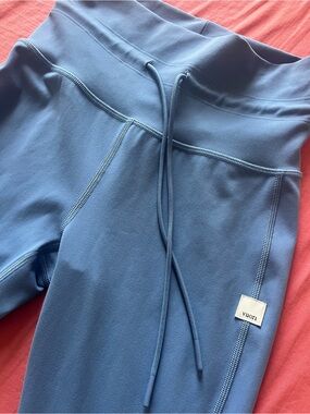 Vuori  Dusty Blue Performance Leggings